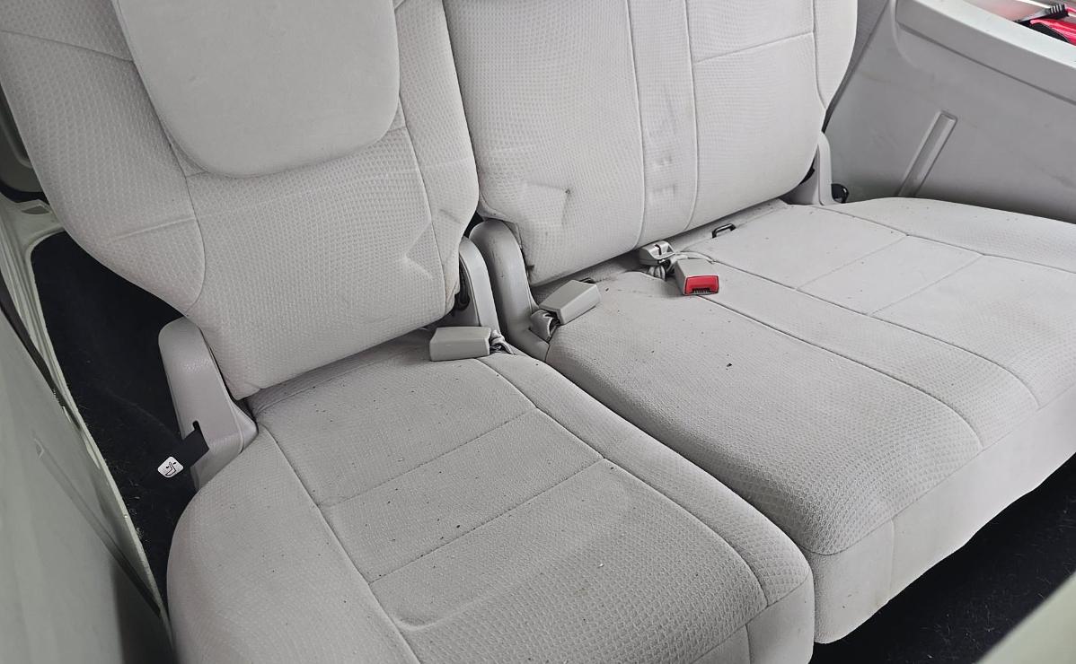 Chrysler Town & Country  2011