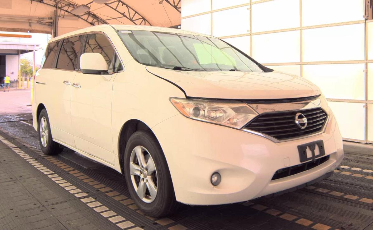 Nissan Quest  2013