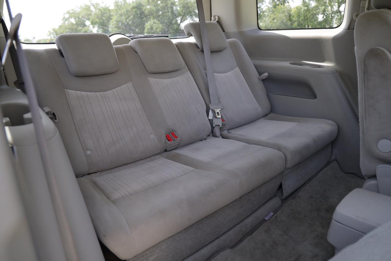 Nissan Quest  2013
