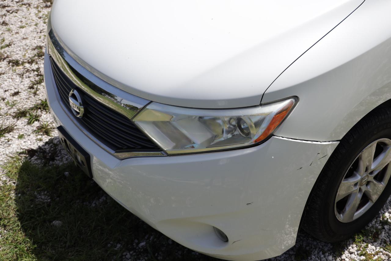 Nissan Quest  2013