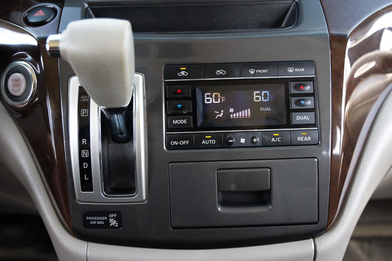 Nissan Quest  2013
