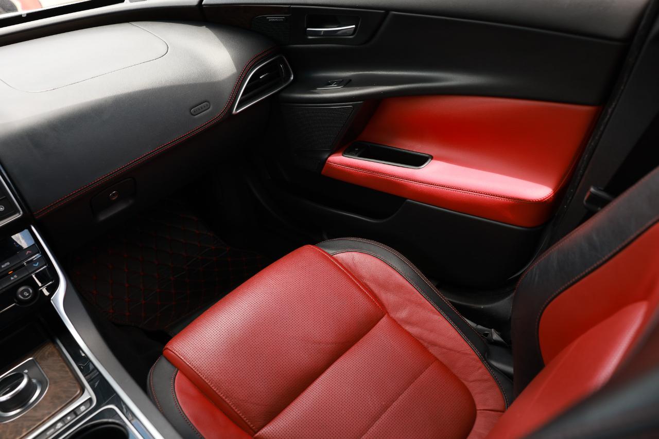 Jaguar XE  2017