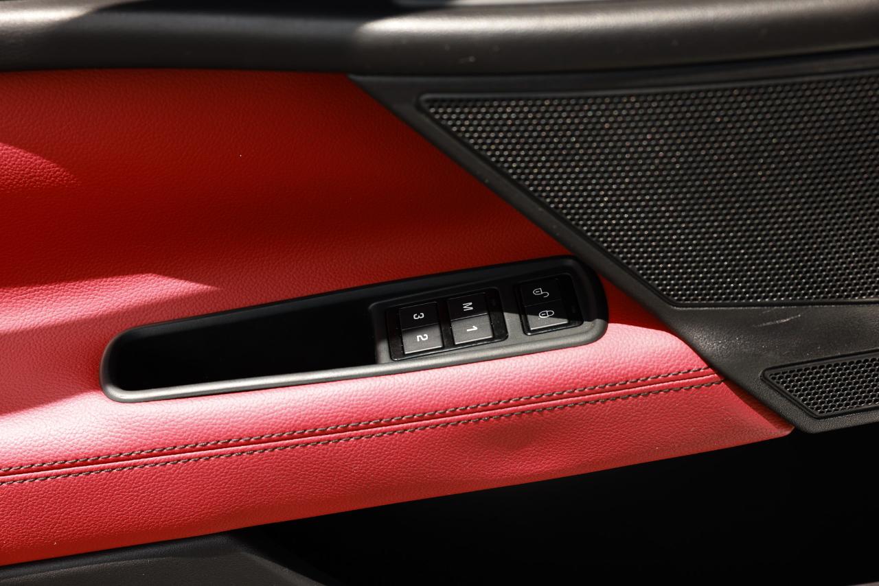 Jaguar XE  2017