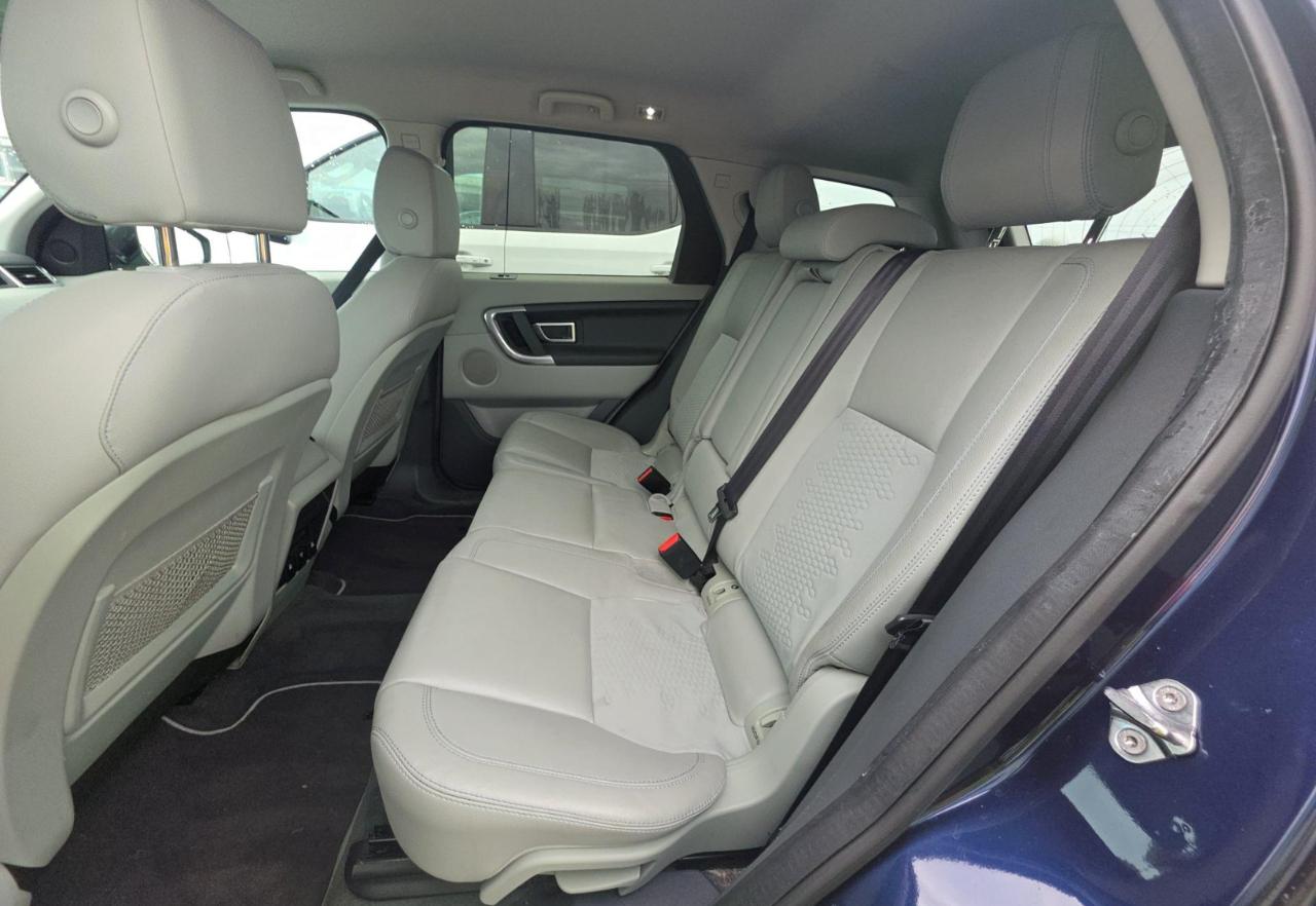Land Rover Discovery Sport  2016