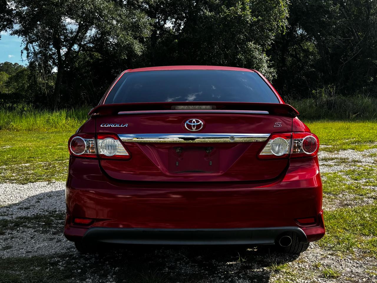 Toyota Corolla  2011