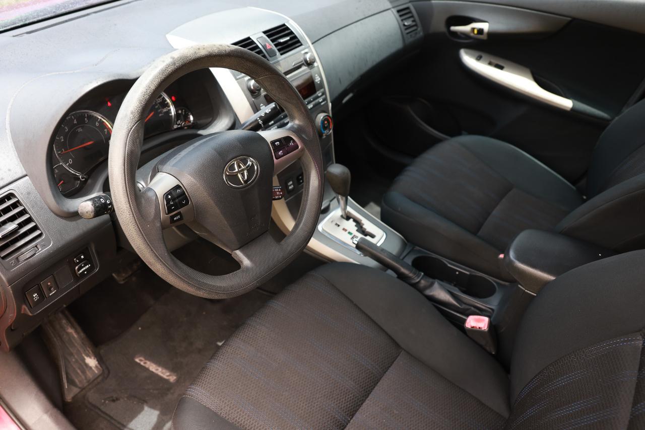 Toyota Corolla  2011