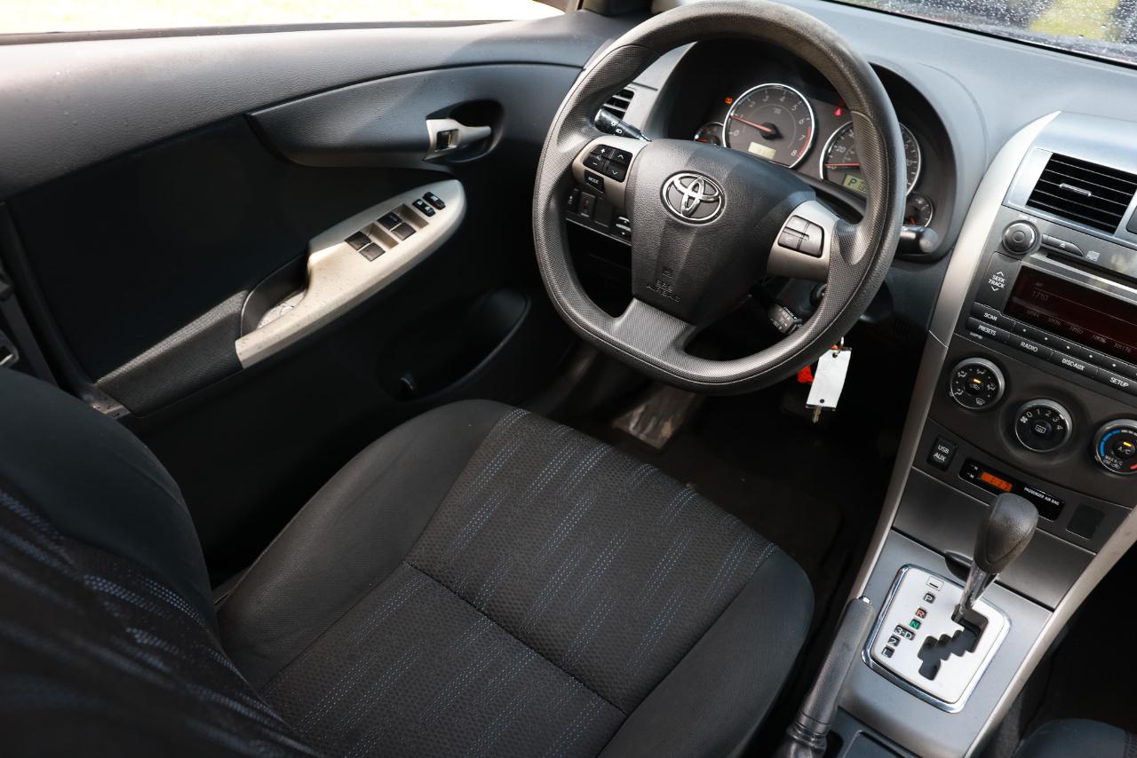 Toyota Corolla  2011
