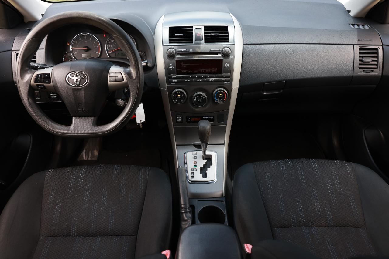 Toyota Corolla  2011