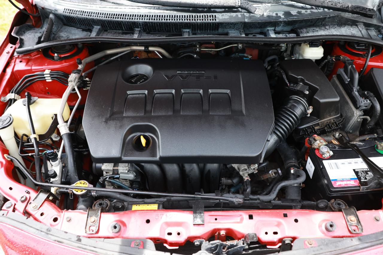 Toyota Corolla  2011