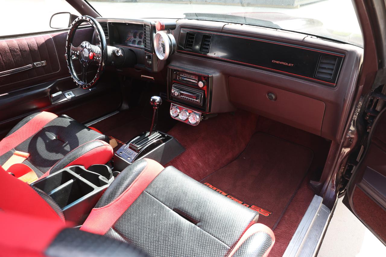 Chevrolet Monte Carlo  1987