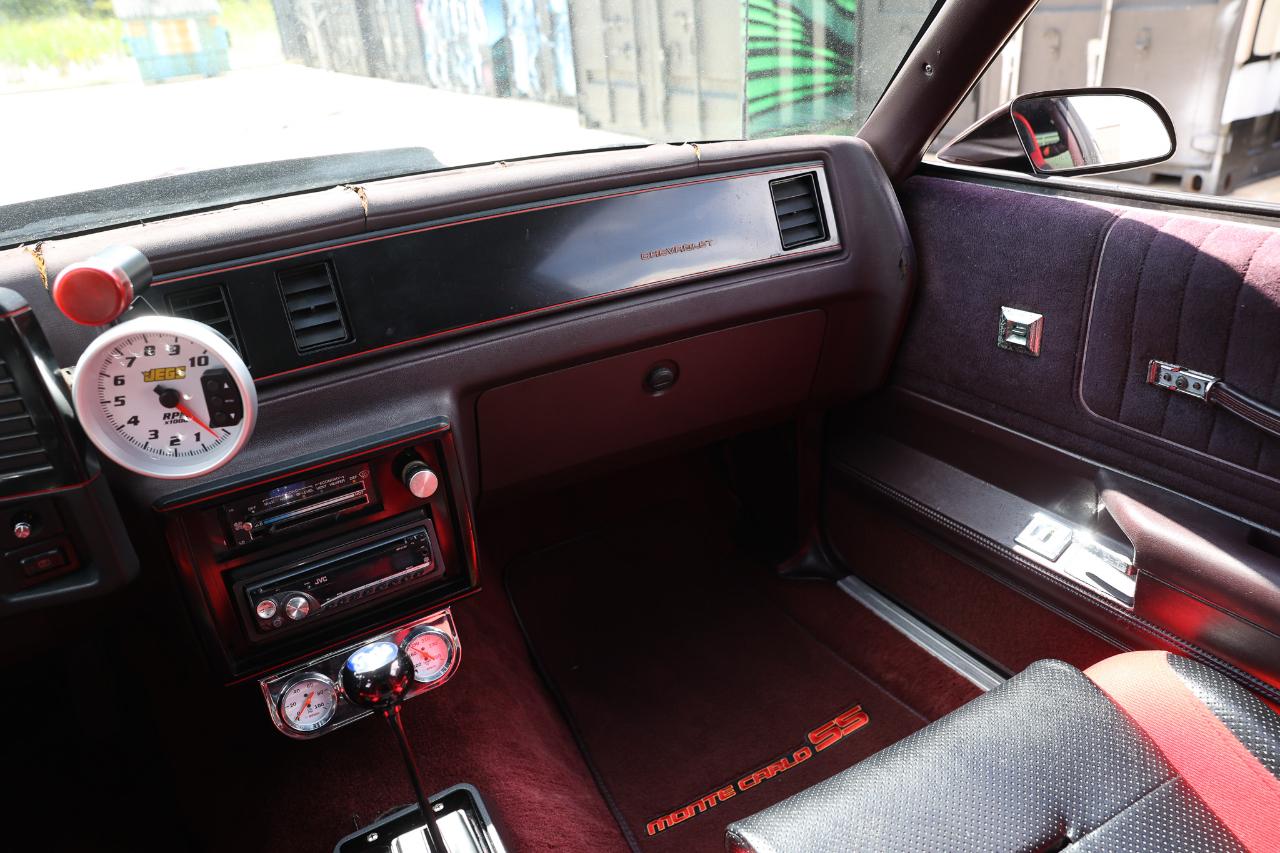 Chevrolet Monte Carlo  1987