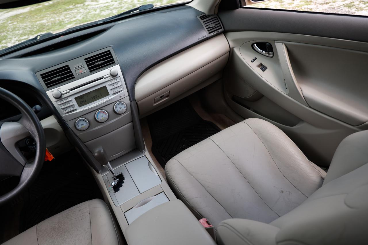 Toyota Camry  2010