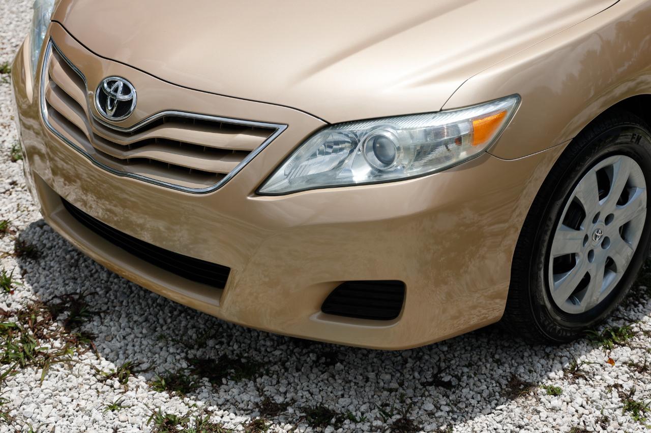 Toyota Camry  2010