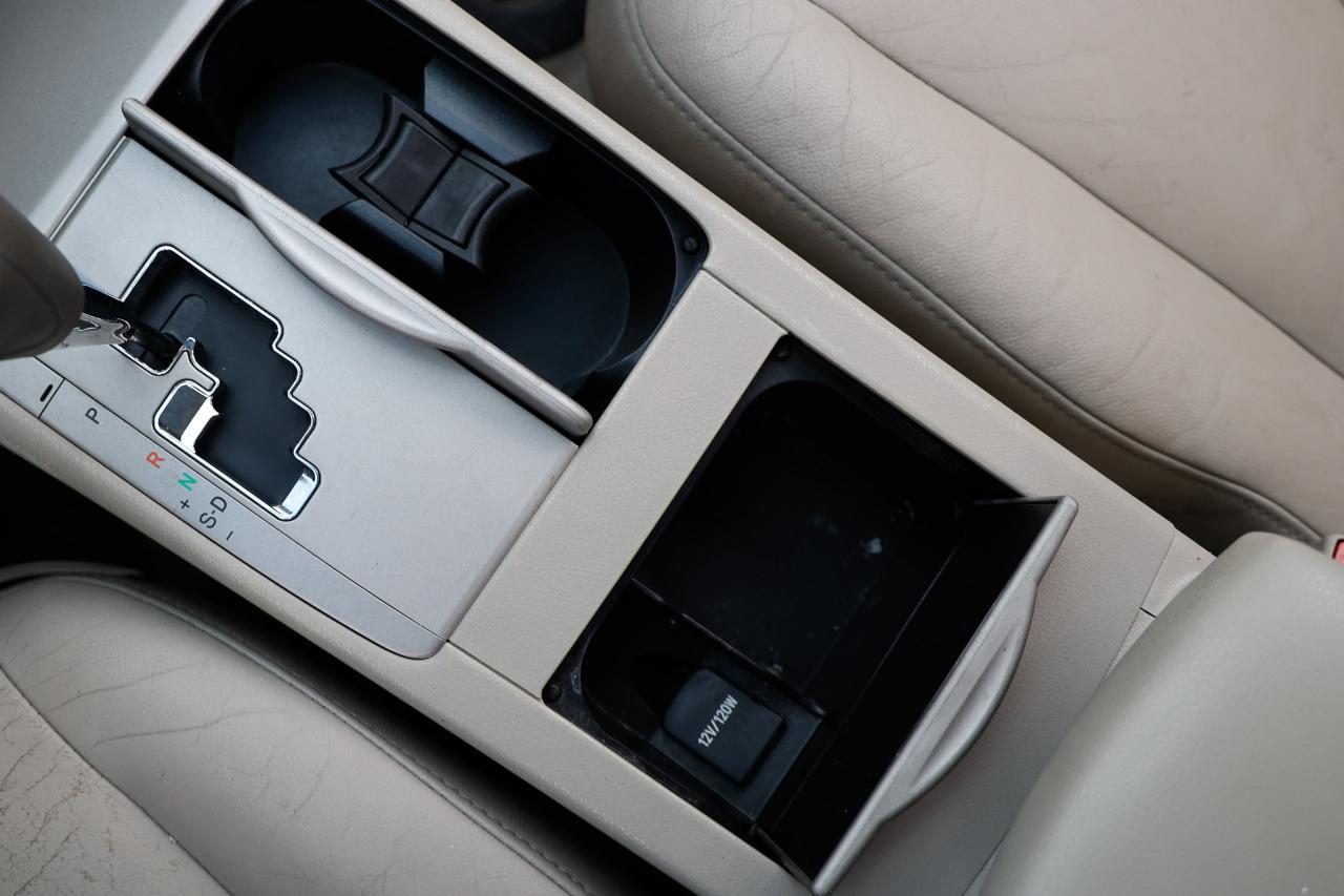 Toyota Camry  2010