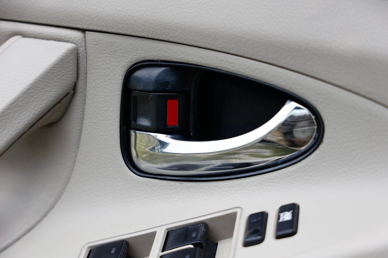 Toyota Camry  2010