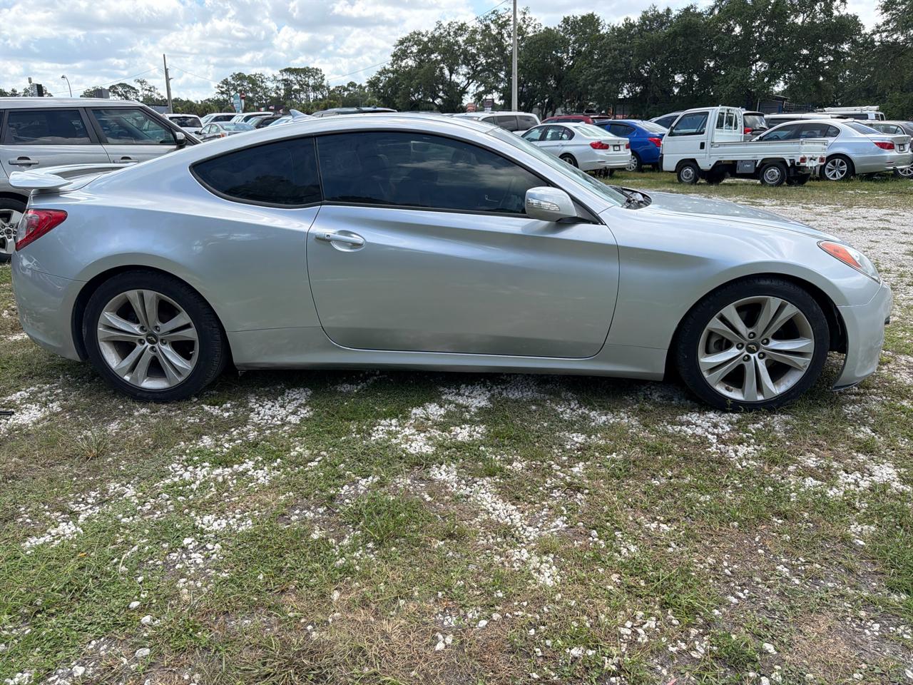 Hyundai Genesis Coupe  2010