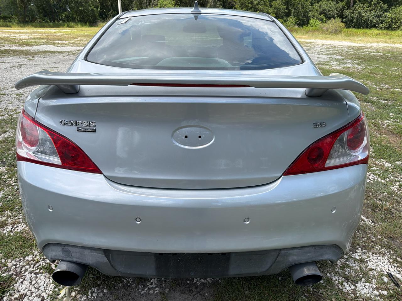 Hyundai Genesis Coupe  2010