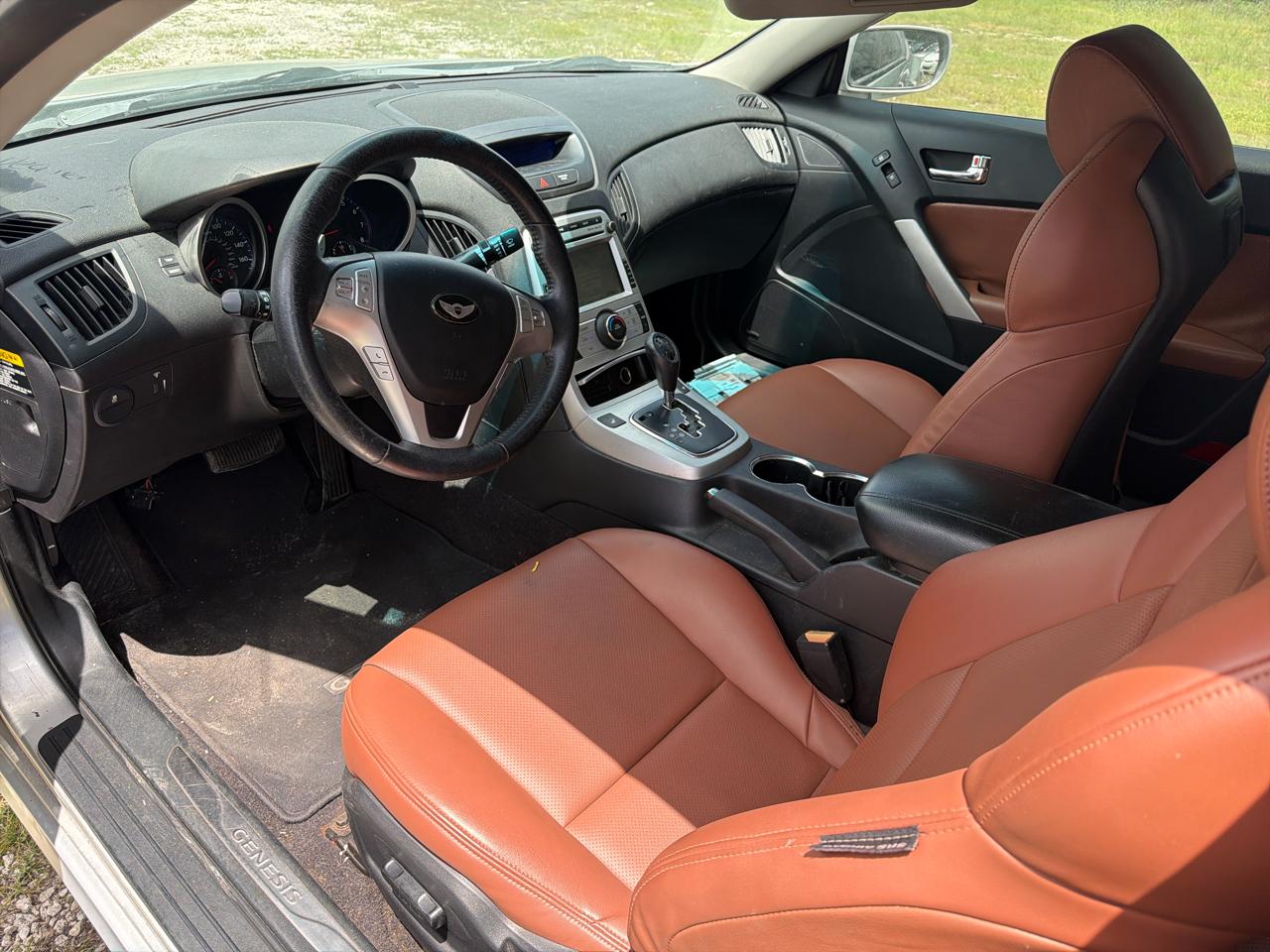 Hyundai Genesis Coupe  2010