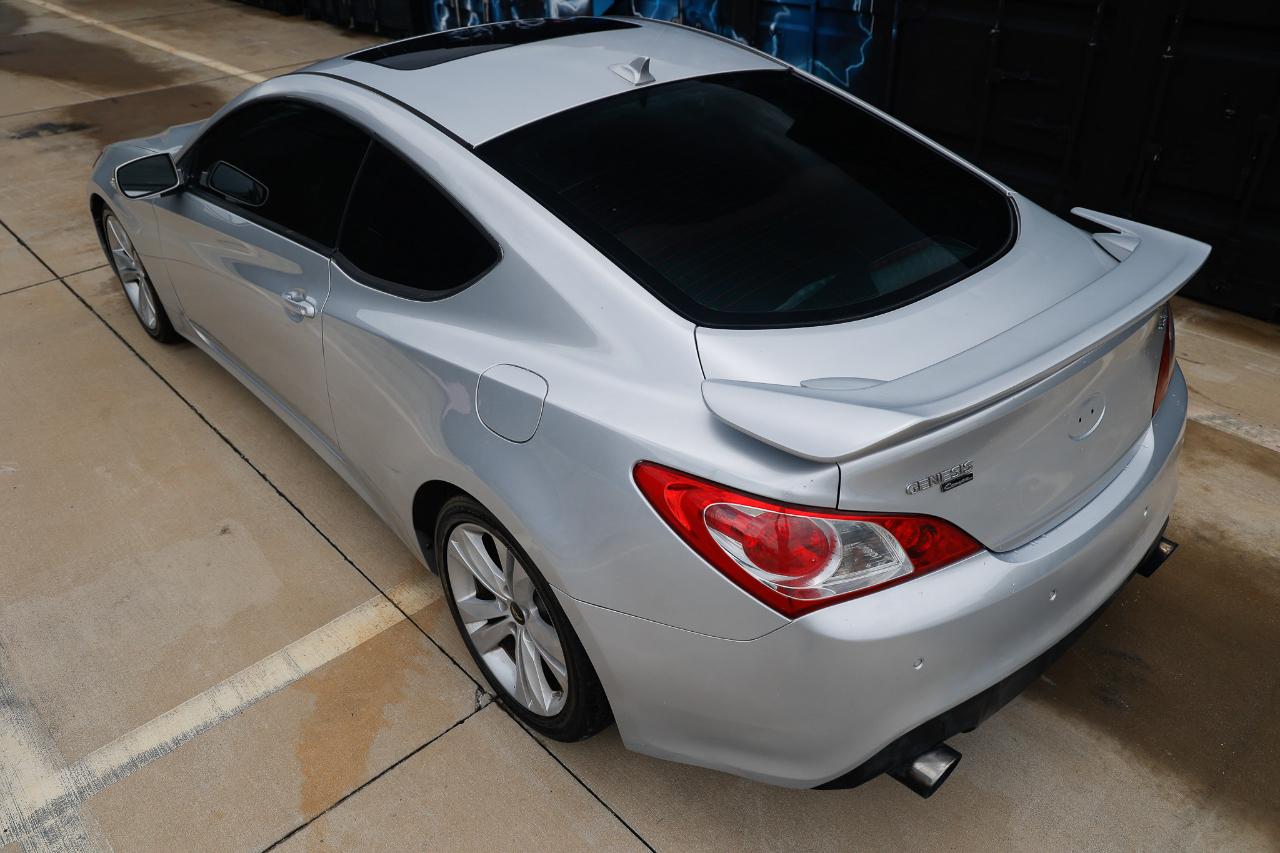 Hyundai Genesis Coupe  2010