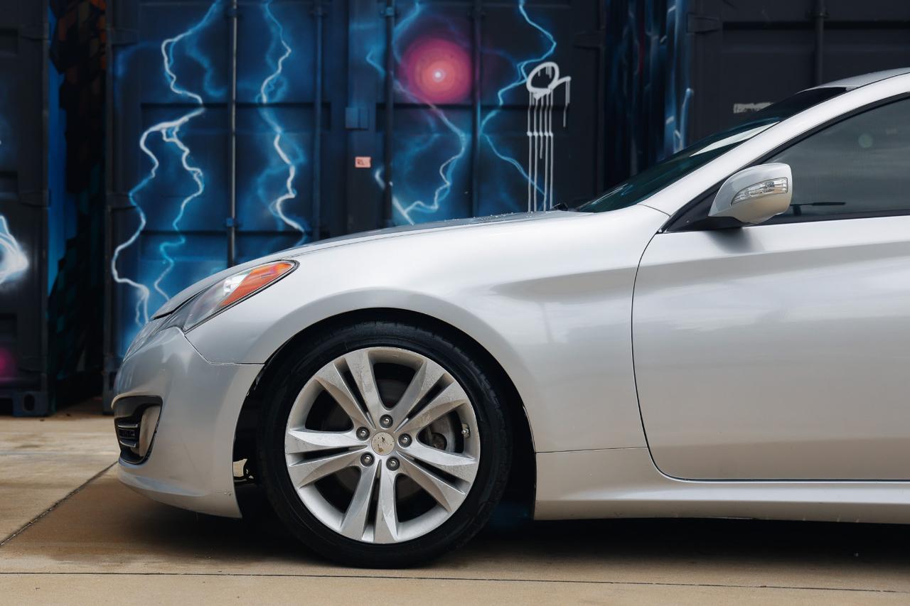 Hyundai Genesis Coupe  2010