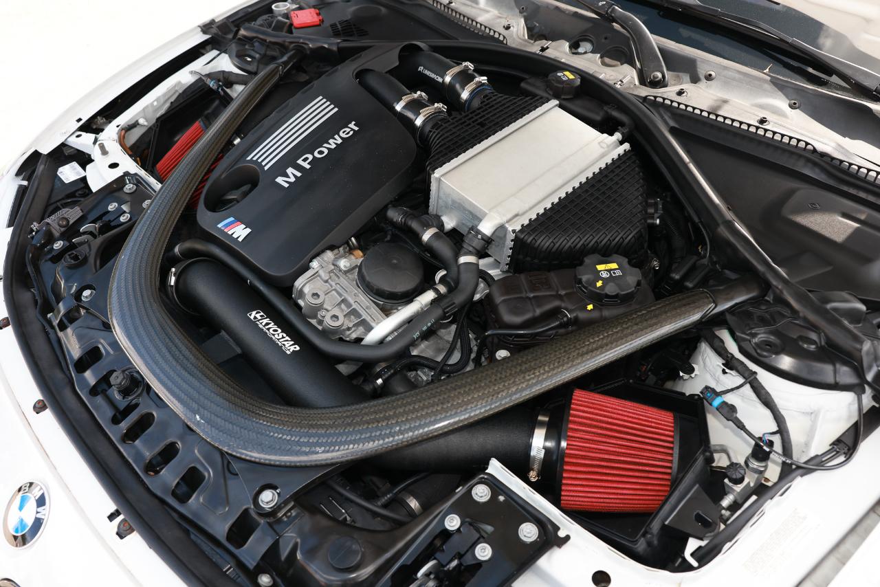 BMW M4  2016