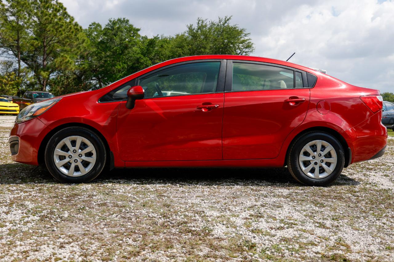 Kia Rio  2013