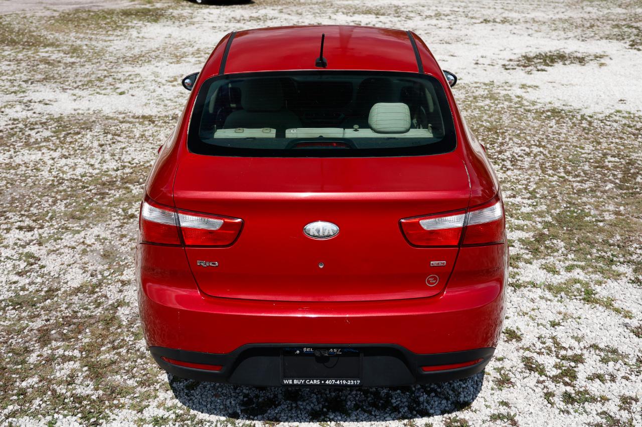 Kia Rio  2013