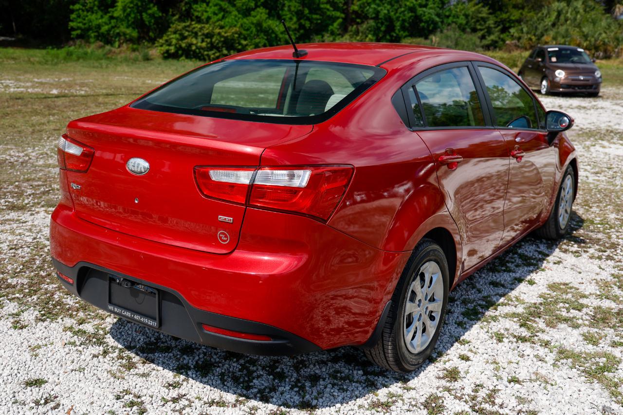 Kia Rio  2013