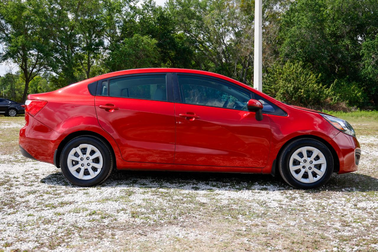 Kia Rio  2013