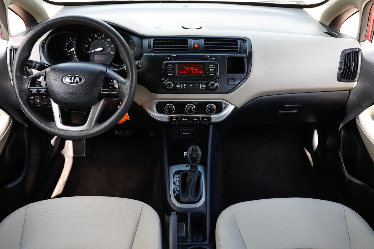 Kia Rio  2013
