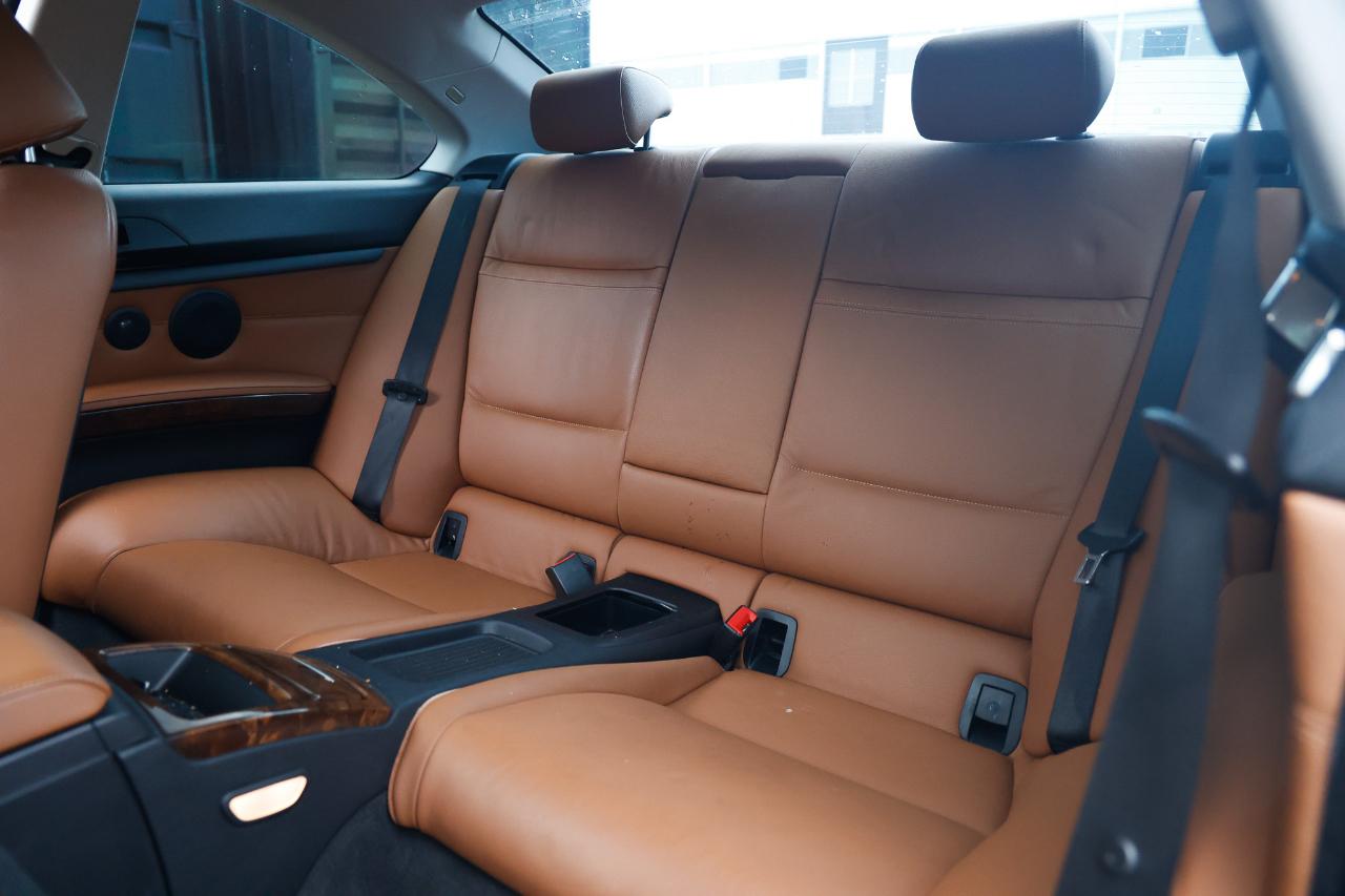 BMW 3 Series  2007