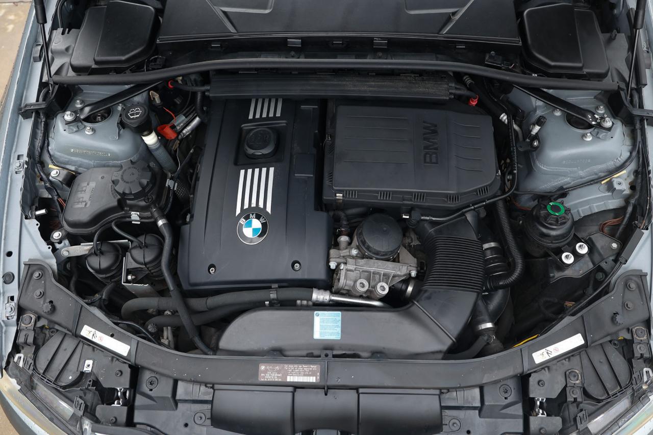 BMW 3 Series  2007