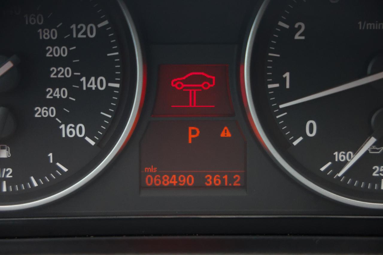 BMW 3 Series  2007