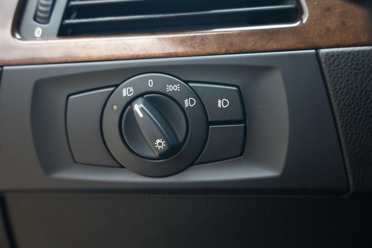 BMW 3 Series  2007
