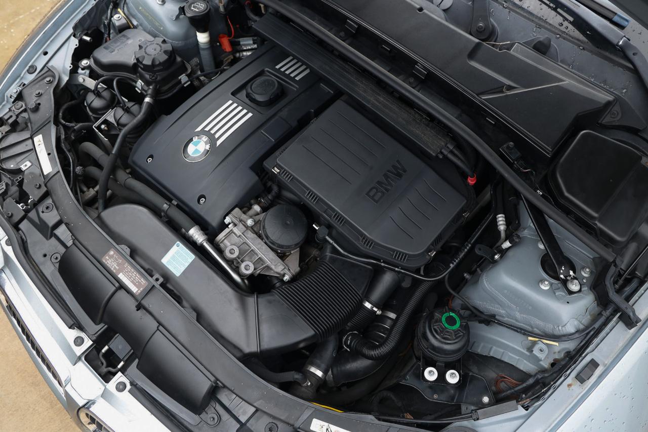BMW 3 Series  2007