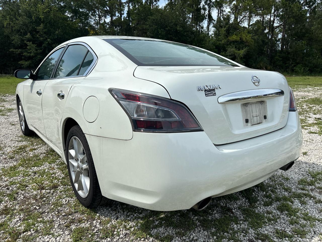 Nissan Maxima  2014