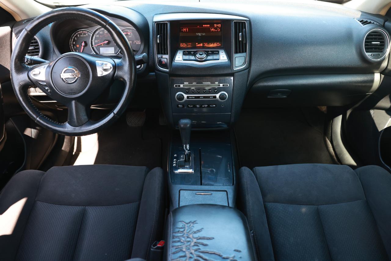 Nissan Maxima  2014