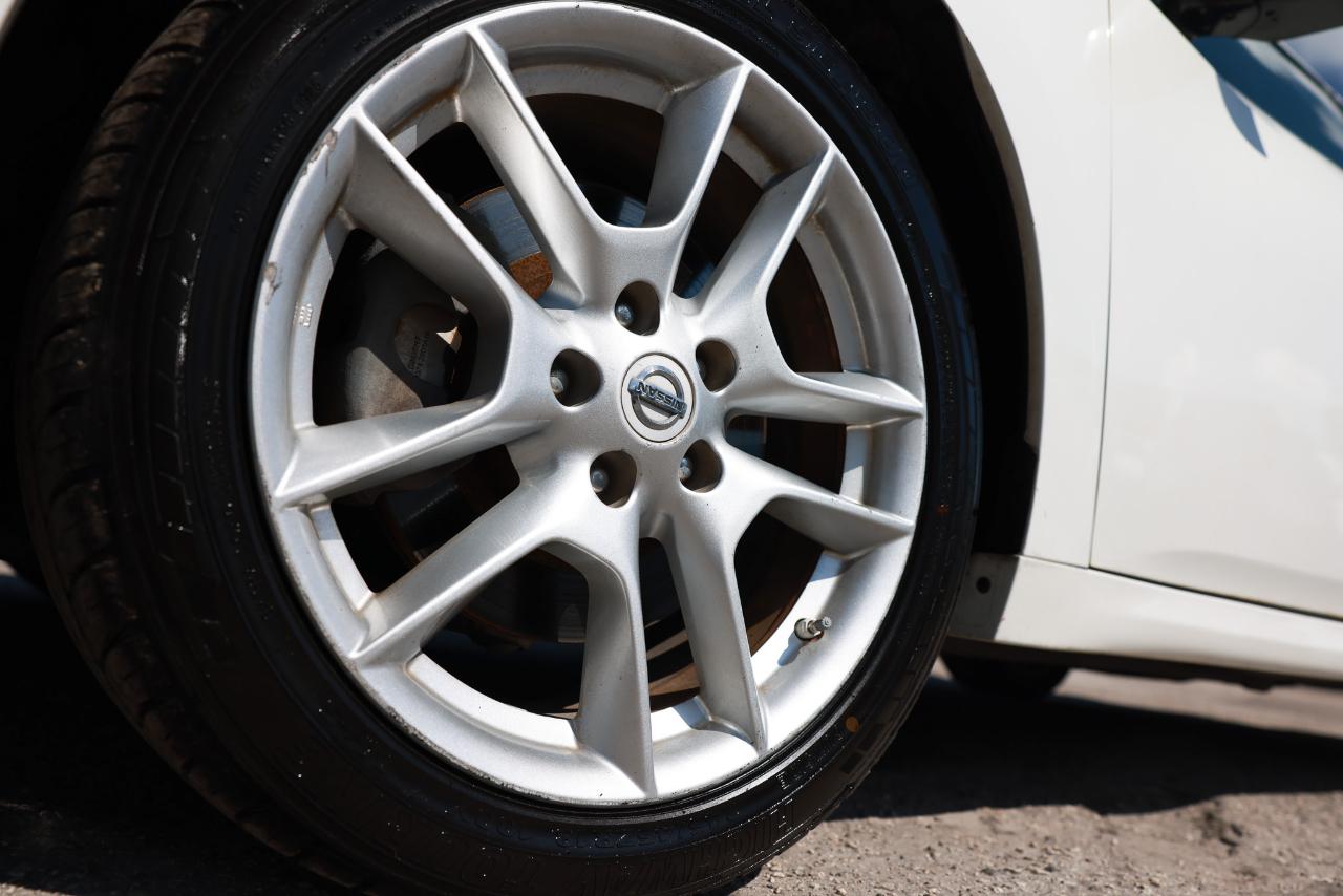 Nissan Maxima  2014