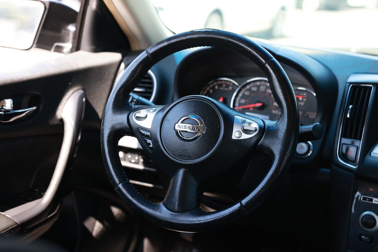 Nissan Maxima  2014