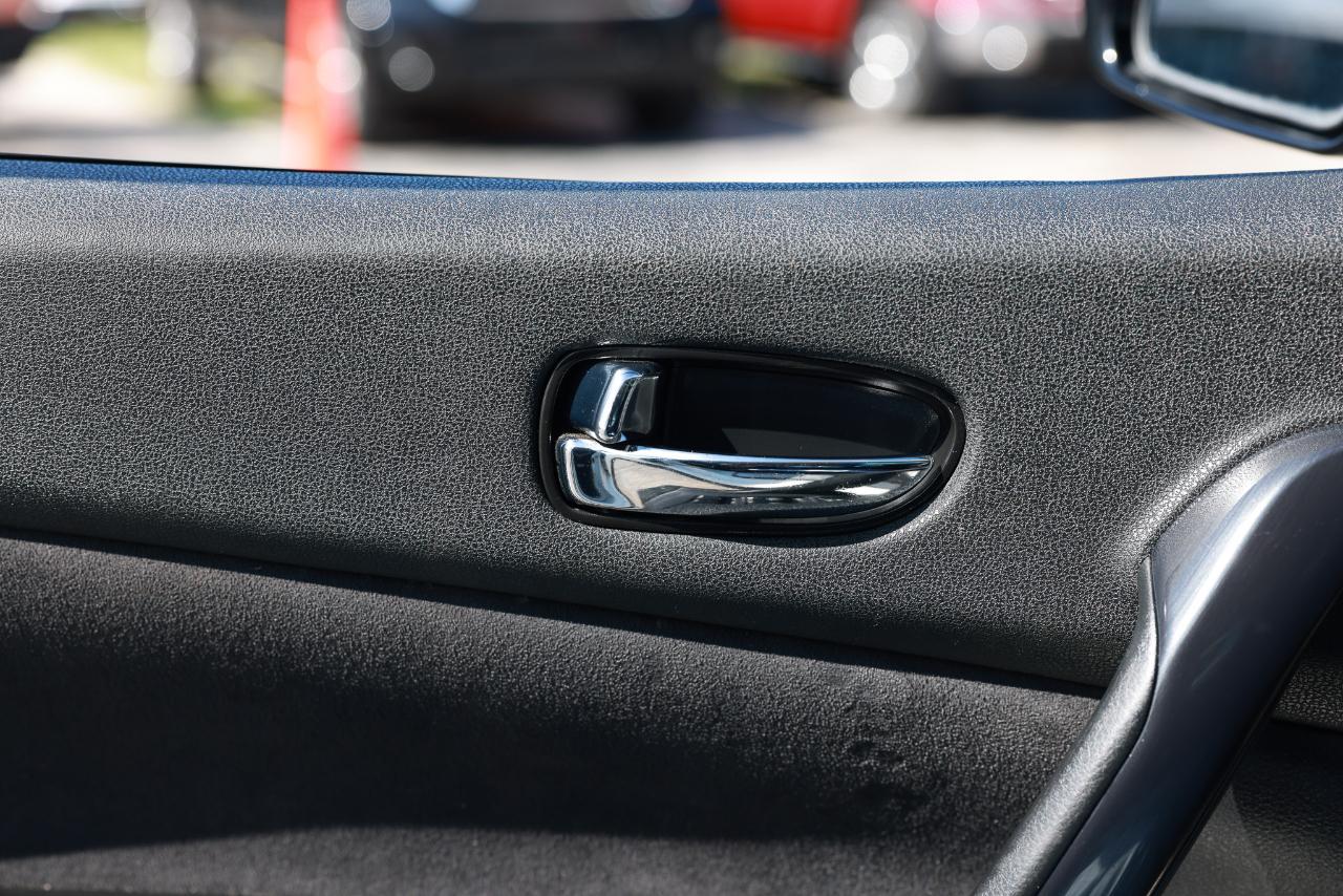 Nissan Maxima  2014