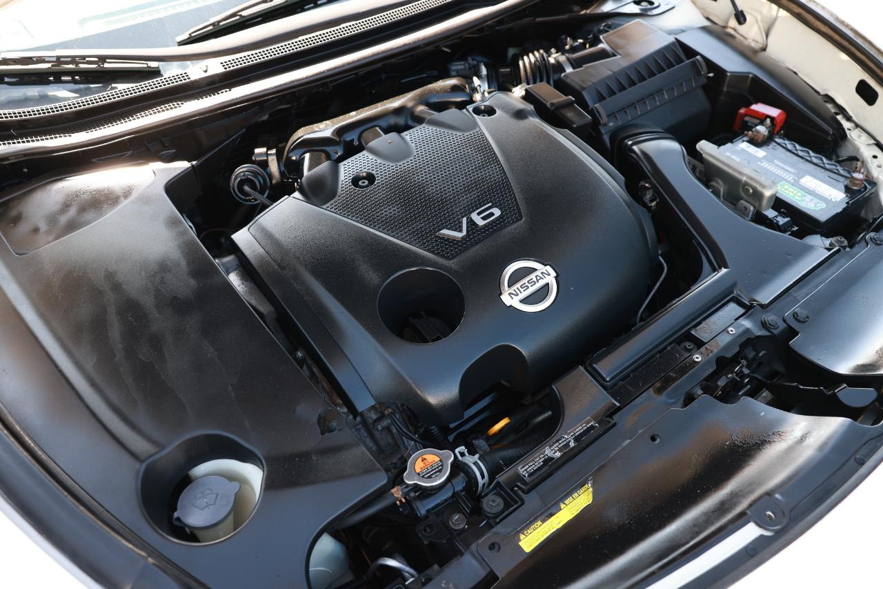 Nissan Maxima  2014