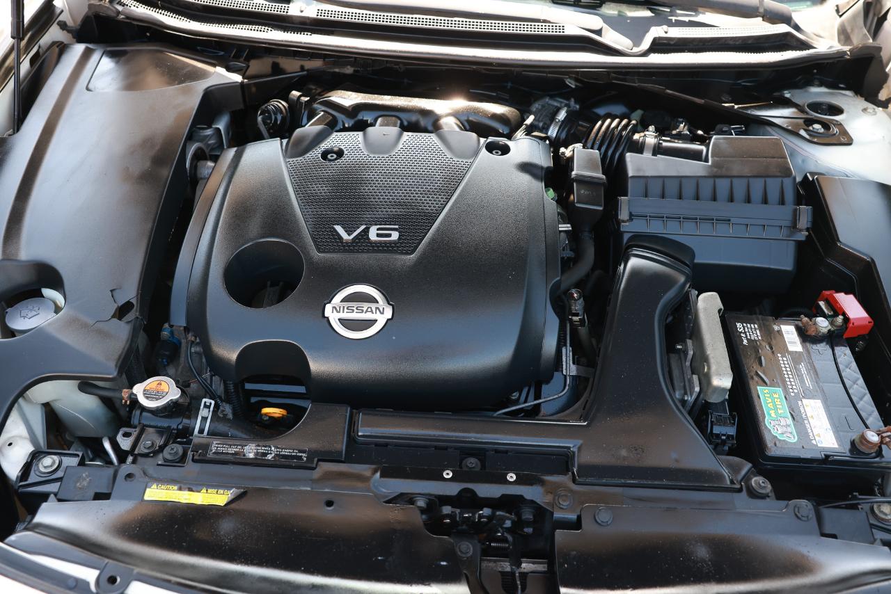 Nissan Maxima  2014