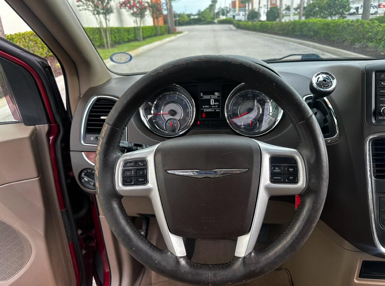 Chrysler Town & Country  2016