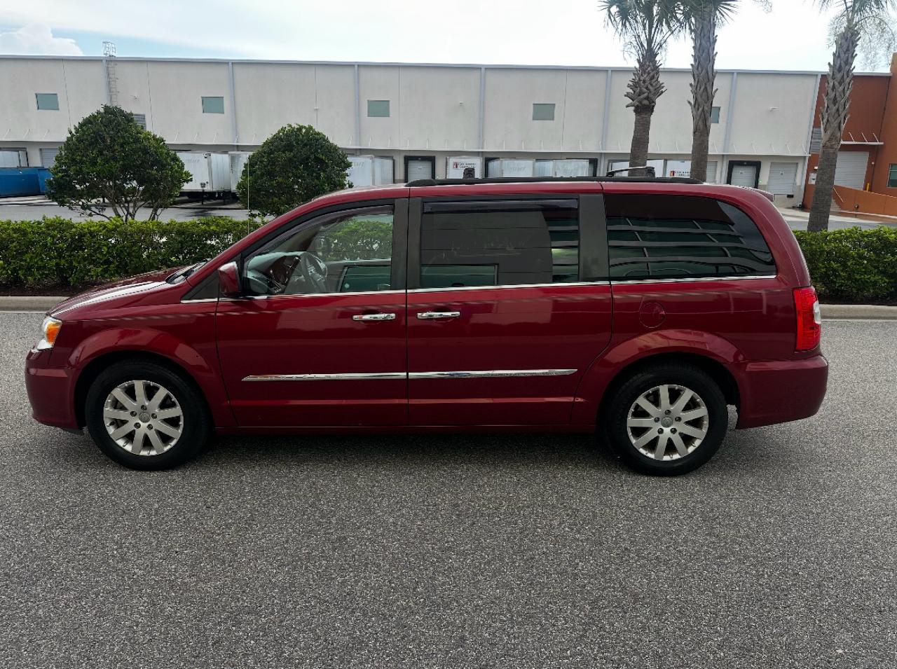 Chrysler Town & Country  2016