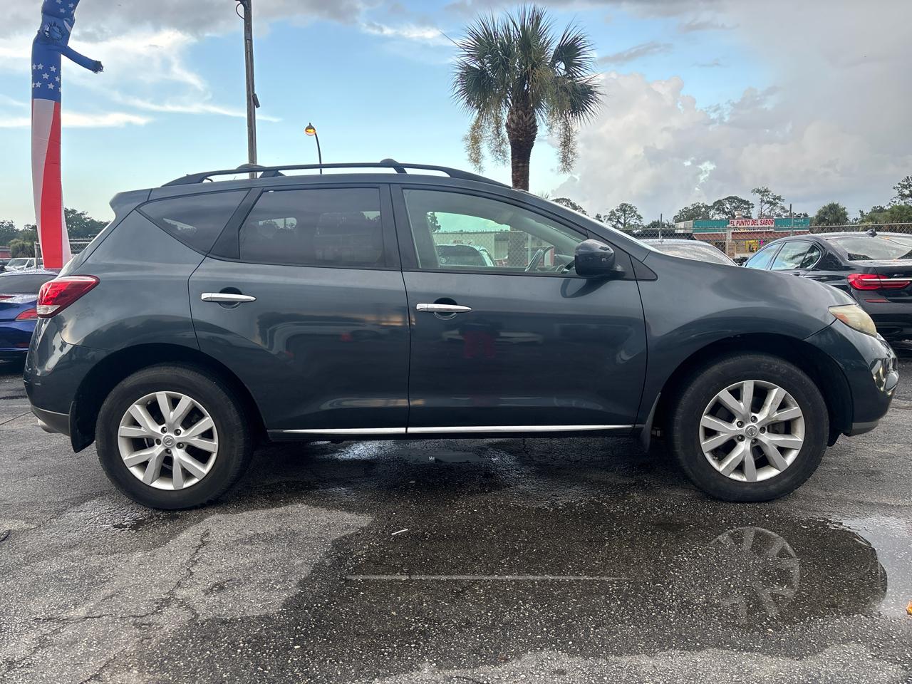 Nissan Murano S 2014