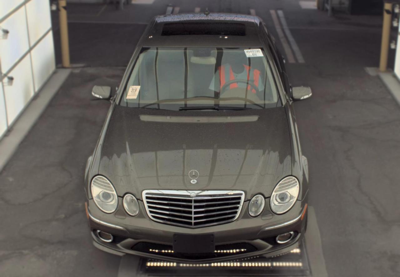 Mercedes-Benz E-Class  2009