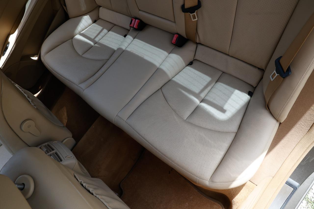 Mercedes-Benz E-Class  2009