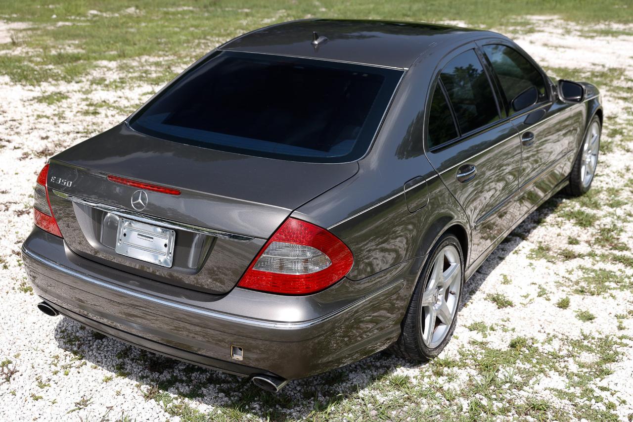 Mercedes-Benz E-Class  2009
