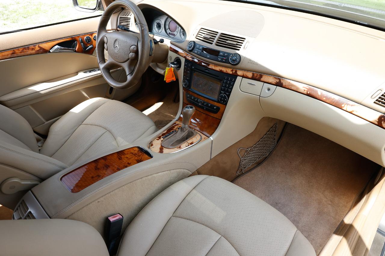 Mercedes-Benz E-Class  2009