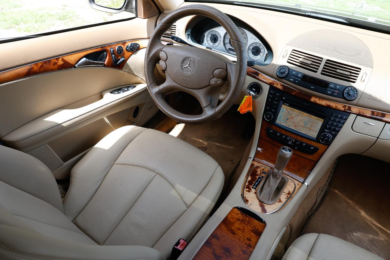 Mercedes-Benz E-Class  2009